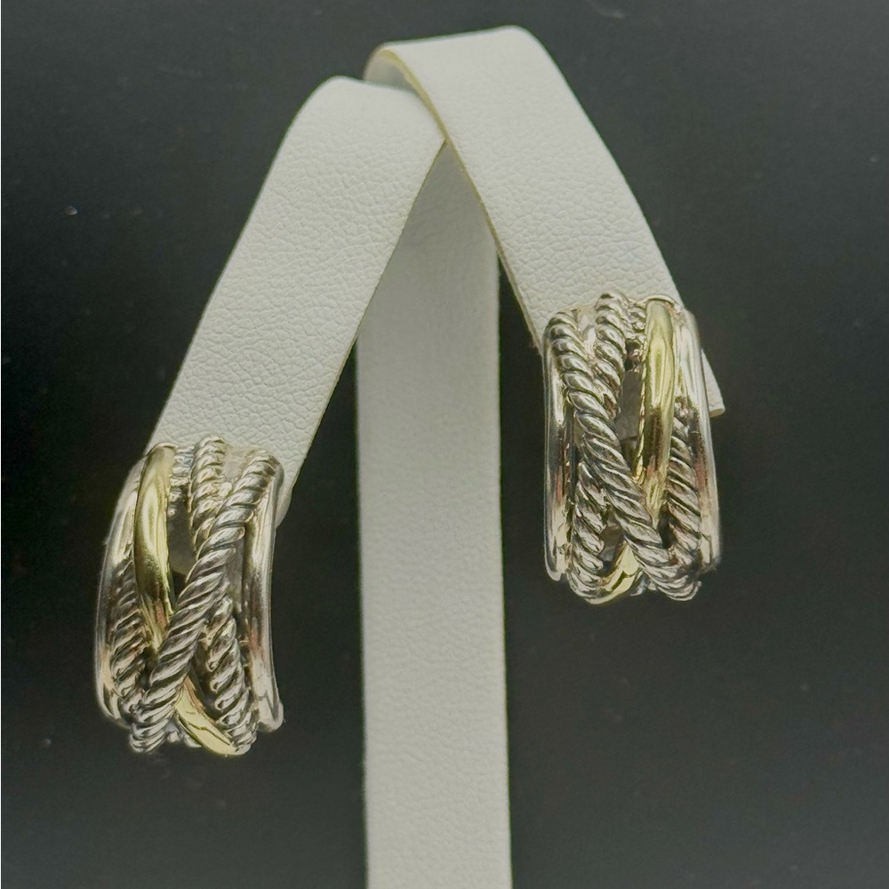 David Yurman Wide Crossover
Earrings With Gold